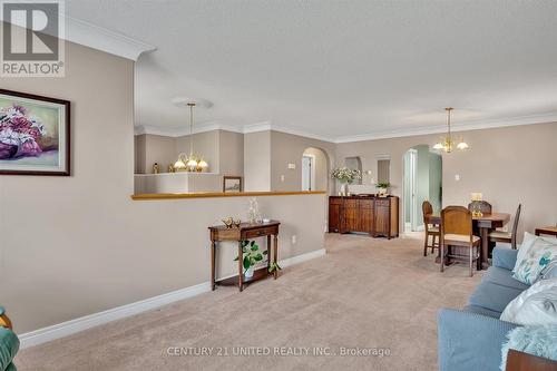 1329 White Crescent, Peterborough (Monaghan), ON - Indoor Photo Showing Living Room