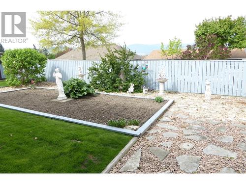 3502 10 Street, Vernon, BC - Outdoor