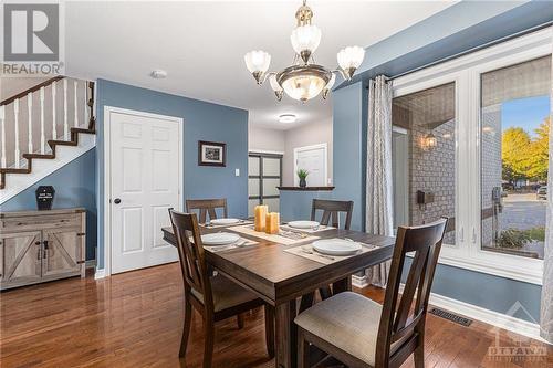 17 Newcastle Avenue, Kanata, ON - Indoor Photo Showing Dining Room