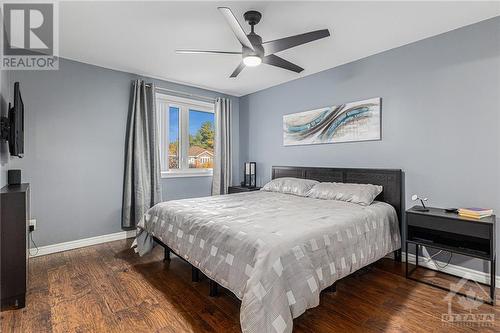 17 Newcastle Avenue, Kanata, ON - Indoor Photo Showing Bedroom