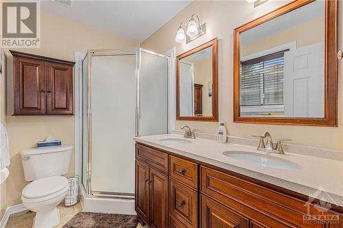 17 Newcastle Avenue, Kanata, ON - Indoor Photo Showing Bathroom