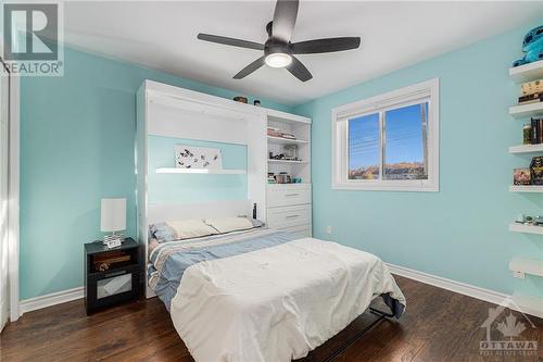 17 Newcastle Avenue, Kanata, ON - Indoor Photo Showing Bedroom