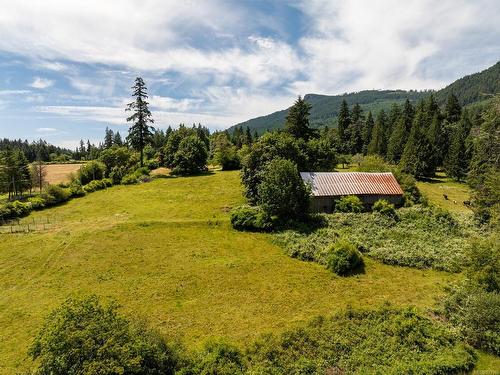 7028 Westholme Rd, Westholme, BC 