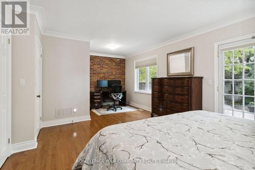 881 Royal York Road, Toronto, ON - Indoor Photo Showing Bedroom