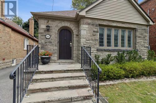 881 Royal York Road, Toronto, ON - Outdoor