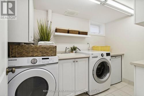 881 Royal York Road, Toronto, ON - Indoor Photo Showing Laundry Room