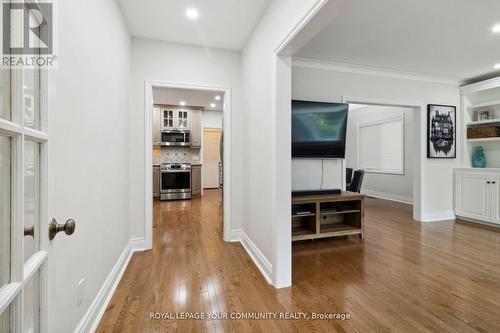 881 Royal York Road, Toronto, ON - Indoor Photo Showing Other Room