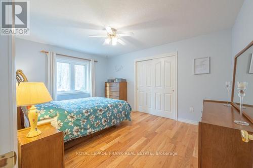 86 Fire Route 37, Galway-Cavendish And Harvey, ON - Indoor Photo Showing Bedroom