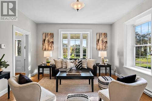 1153 Baulch Road, Port Hope, ON - Indoor Photo Showing Living Room