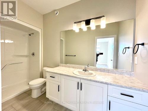 118 Athabaska Drive, Belleville, ON - Indoor Photo Showing Bathroom