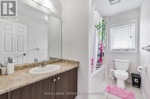 36 Cheevers Road, Brantford, ON - Indoor Photo Showing Bathroom