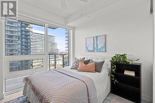 909A - 4675 Metcalfe Avenue, Mississauga, ON - Indoor Photo Showing Bedroom