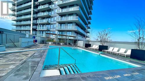 909A - 4675 Metcalfe Avenue, Mississauga, ON - Outdoor With In Ground Pool With Balcony