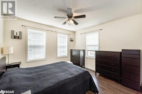 381 Baverstock Crescent, Milton, ON - Indoor Photo Showing Bedroom