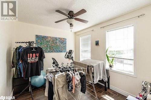 381 Baverstock Crescent, Milton, ON - Indoor Photo Showing Other Room