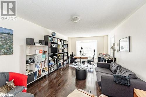 381 Baverstock Crescent, Milton, ON - Indoor Photo Showing Living Room