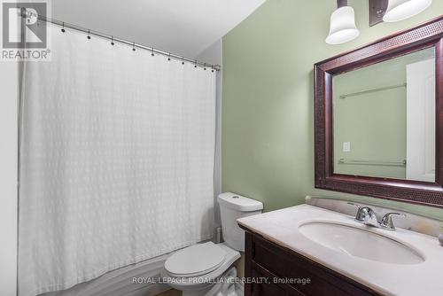 A6 - 400 Westwood Drive, Cobourg, ON - Indoor Photo Showing Bathroom