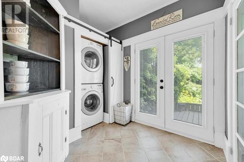 125 Dufferin Avenue, Belleville, ON - Indoor Photo Showing Laundry Room