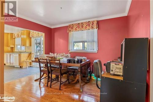 28 Eplett Street, Severn (Coldwater), ON - Indoor Photo Showing Dining Room