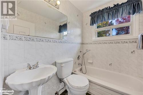 28 Eplett Street, Severn (Coldwater), ON - Indoor Photo Showing Bathroom