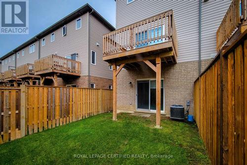 24 Aqua Lane N, Hamilton, ON - Outdoor With Exterior