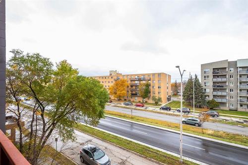 305 1030 Grant Avenue, Winnipeg, MB - Outdoor With Balcony With View