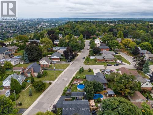 18 Irving Place, Hamilton, ON - Outdoor With View