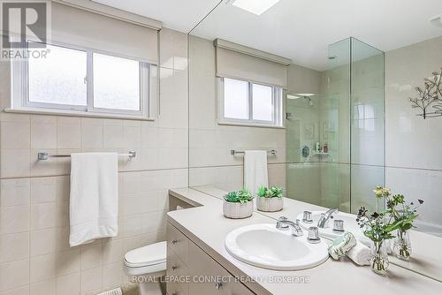 69 Sonneck Square, Toronto, ON - Indoor Photo Showing Bathroom