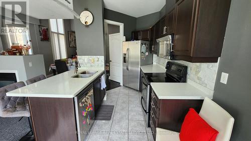 5672 Raleigh Street, Mississauga, ON - Indoor Photo Showing Kitchen With Double Sink