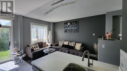 5672 Raleigh Street, Mississauga, ON - Indoor