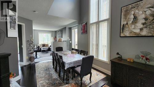 5672 Raleigh Street, Mississauga, ON - Indoor Photo Showing Dining Room