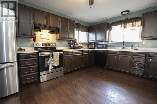 593 Boundary Rd, Sault Ste. Marie, ON - Indoor Photo Showing Kitchen