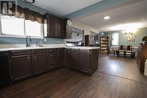 593 Boundary Rd, Sault Ste. Marie, ON - Indoor Photo Showing Kitchen With Double Sink