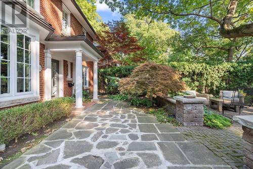 42 Old Bridle Path, Toronto, ON - Outdoor