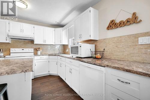 6 Davies Drive, South Bruce Peninsula, ON - Indoor Photo Showing Kitchen