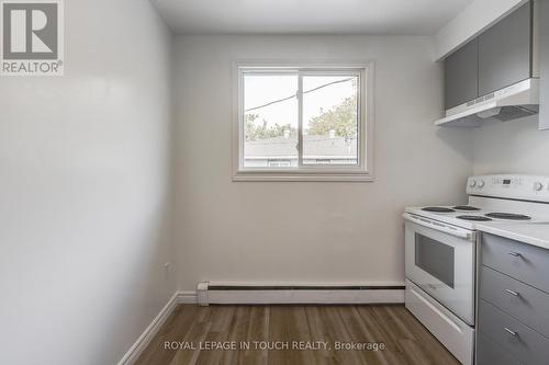 351 Borden Street, Midland, ON - Indoor Photo Showing Kitchen