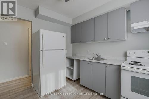 351 Borden Street, Midland, ON - Indoor Photo Showing Kitchen