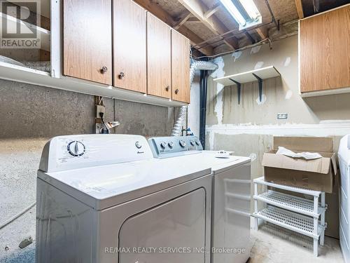 42 - 36 Farnham Drive, Brampton, ON - Indoor Photo Showing Laundry Room