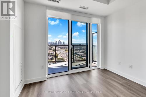 2305 - 36 Zorra Street, Toronto, ON - Indoor Photo Showing Other Room