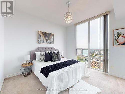 3603 - 3504 Hurontario Street, Mississauga, ON - Indoor Photo Showing Bedroom