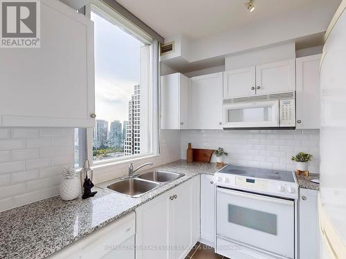 3603 - 3504 Hurontario Street, Mississauga, ON - Indoor Photo Showing Kitchen With Double Sink