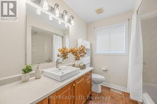 78 Gray Park Drive, Caledon, ON - Indoor Photo Showing Bathroom