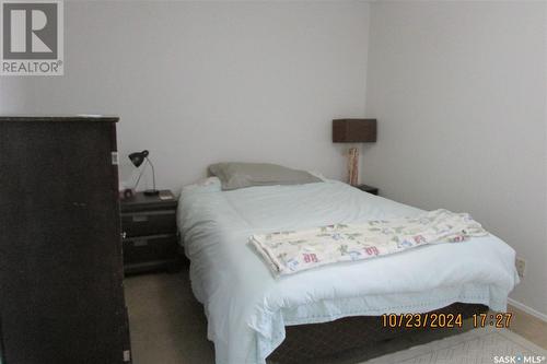 305 Fines Drive, Regina, SK - Indoor Photo Showing Bedroom