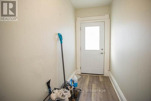 282 Darling Street, Brantford, ON - Indoor Photo Showing Other Room