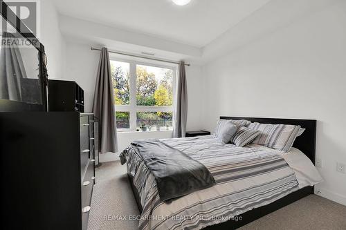 114 - 125 Shoreview Place, Hamilton, ON - Indoor Photo Showing Bedroom