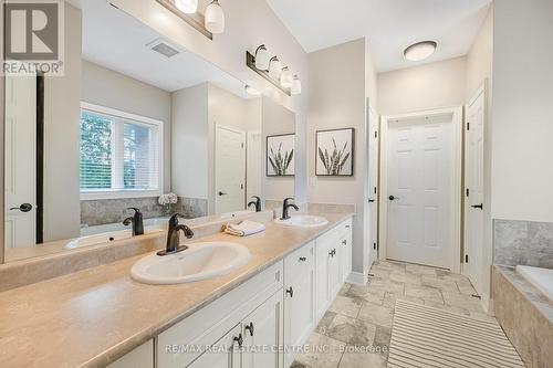 2 Ashlea Lane, Melancthon, ON - Indoor Photo Showing Bathroom