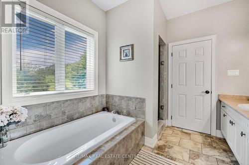 2 Ashlea Lane, Melancthon, ON - Indoor Photo Showing Bathroom