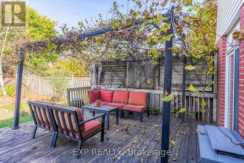 111 Newport Drive, Cambridge, ON - Outdoor With Deck Patio Veranda