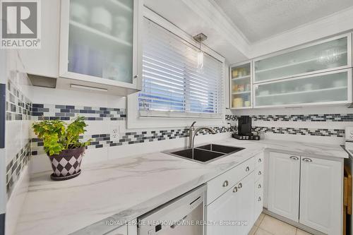 11 - 1110 Garth Street, Hamilton, ON - Indoor Photo Showing Kitchen With Double Sink