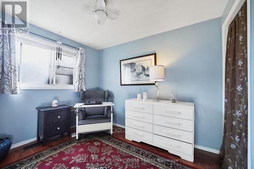 11 - 1110 Garth Street, Hamilton, ON - Indoor Photo Showing Bedroom